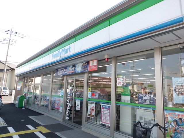コンビニ　ファミリーマート熊谷石原店（コンビニ）まで500m