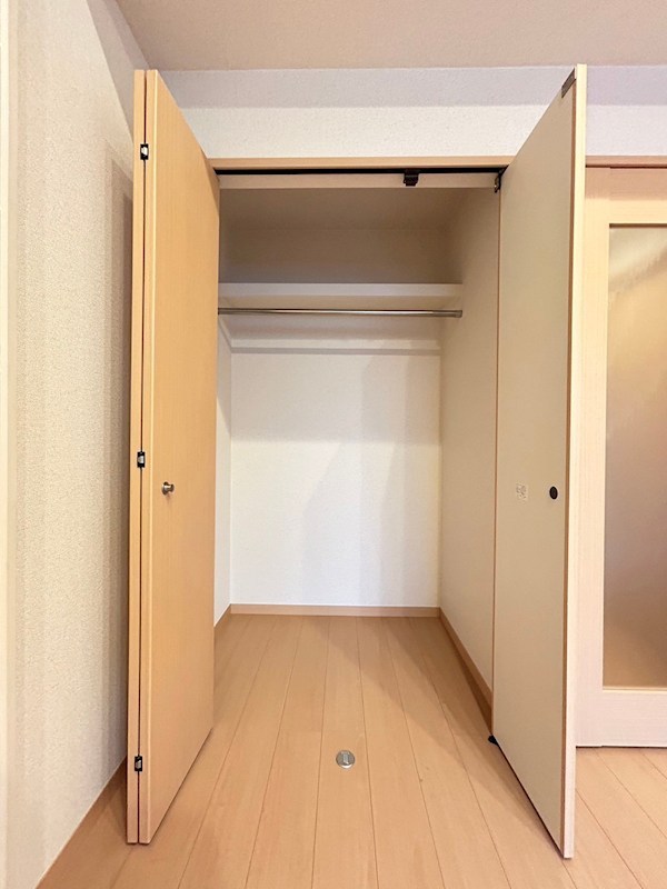 収納　衣類をスッキリ収納できるクローゼット。