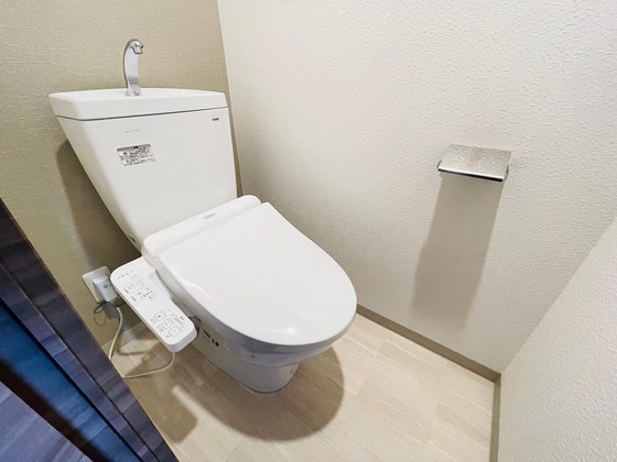トイレ　※別部屋の写真です