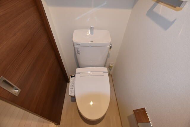 トイレ　コンパクトで使いやすいトイレです