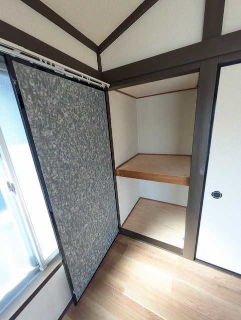収納　洋室には収納あります