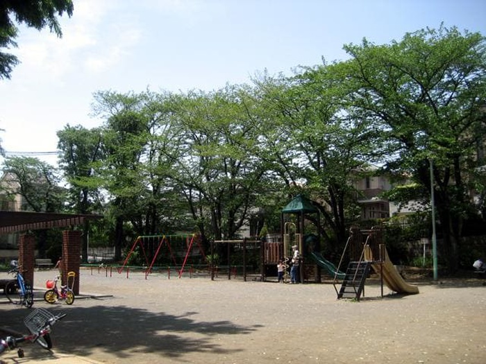 公園　すみれが丘公園（公園）まで564m