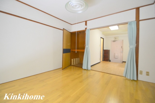 収納　写真は別のお部屋のものでございます
