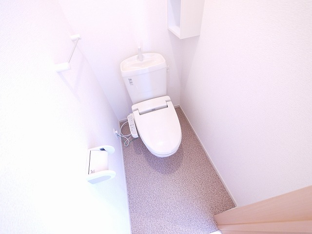 トイレ　トイレもきれいです