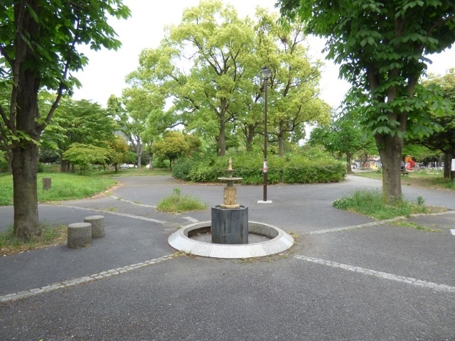 公園　反町公園（公園）まで50m