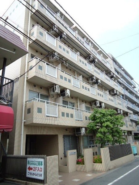 建物外観　ペットと一緒に暮らせるマンションです。