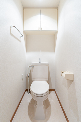 トイレ　シンプルで使いやすいトイレです
