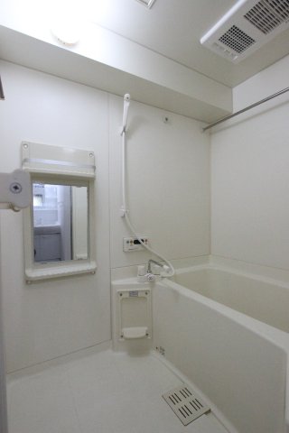 バス・シャワールーム　参考写真です。現況優先。