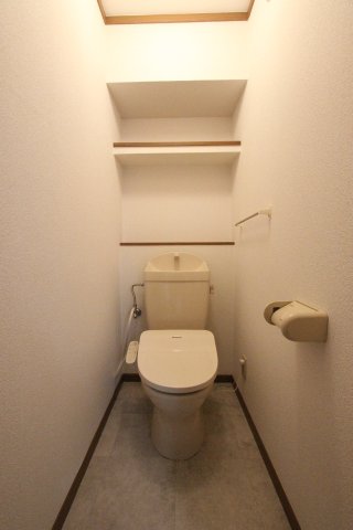 トイレ　参考写真です。現況優先。
