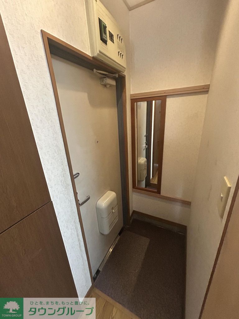 玄関　設備