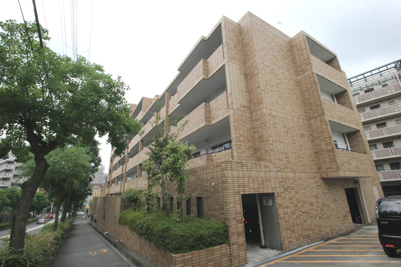 大阪モノレール本線 少路駅 徒歩8分 築32年