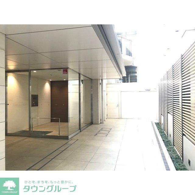 エントランス　部屋探しは株式会社　タウンハウジング　までお気軽にお問合せ…