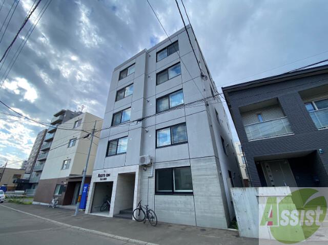 建物外観　札幌市中央区南８条西「Ｒｅｓｔｓｏｎ旭山公園通」