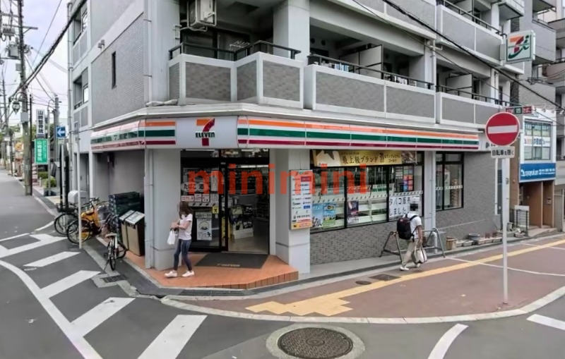 コンビニ　セブンイレブン吹田千里山西5丁目店（コンビニ）まで383m