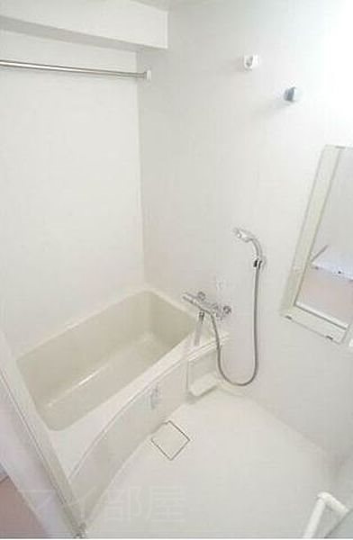 バス・シャワールーム　※別部屋・参考画像