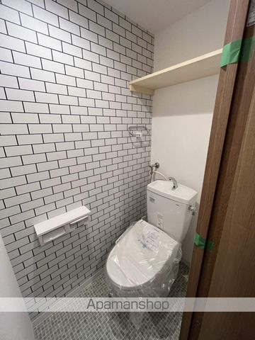 SeasonsIIのトイレ写真