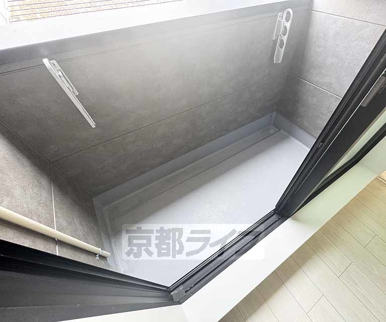 地下鉄東西線 椥辻駅 徒歩5分 3階建 築2年の内装写真