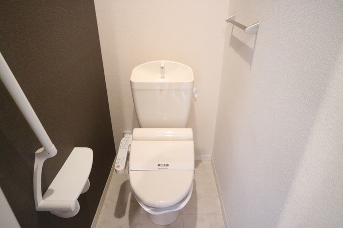 シャーメゾン茜のトイレ写真