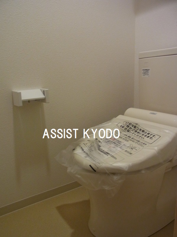 小田急線 経堂駅 徒歩8分 8階建 築12年のトイレ写真