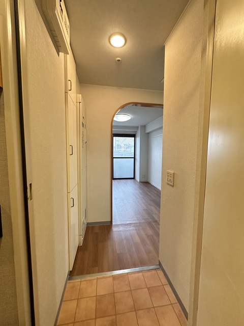 玄関　別部屋参考写真です