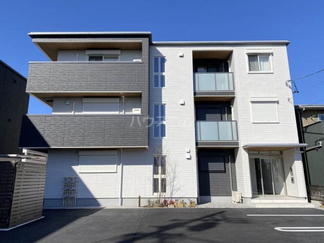 ベレオ助信町の外観写真