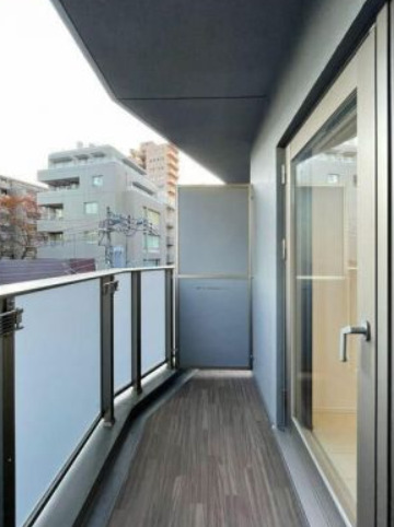 バルコニー　※別部屋の参考写真です。