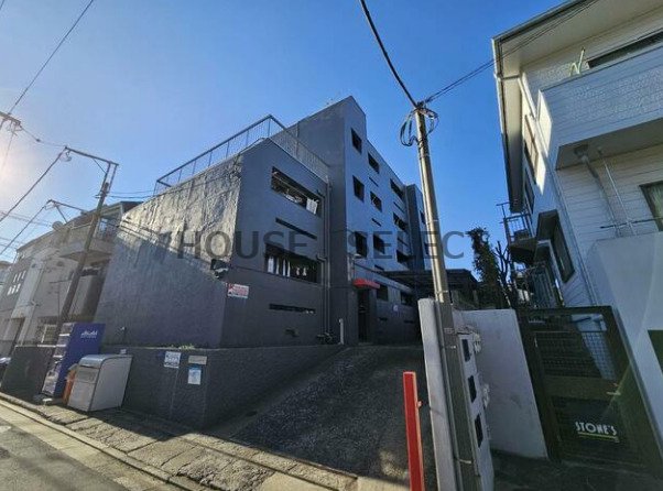 東急田園都市線 駒沢大学駅 徒歩16分 築60年