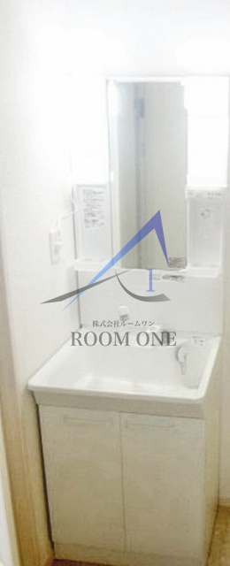 洗面設備　洗面台です。