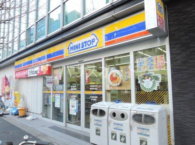 コンビニ　ミニストップ神田富山町店（コンビニ）まで117m