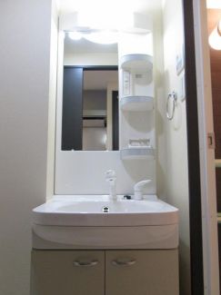 洗面設備　別タイプのお部屋の為、イメージになります。