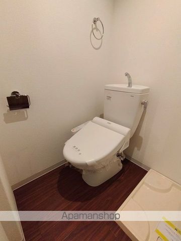 地下鉄堺筋線 北浜駅 徒歩6分 12階建 築13年のトイレ写真