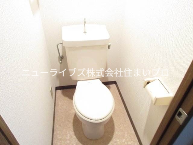 京阪本線 寝屋川市駅 徒歩8分 3階建 築29年のトイレ写真