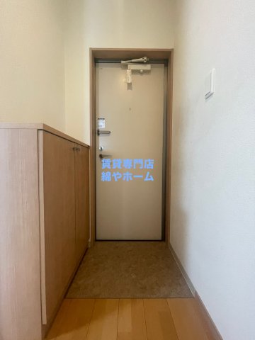 玄関　ゆったりとした玄関です