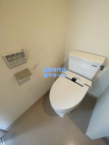 トイレ　シンプルで使いやすいトイレです