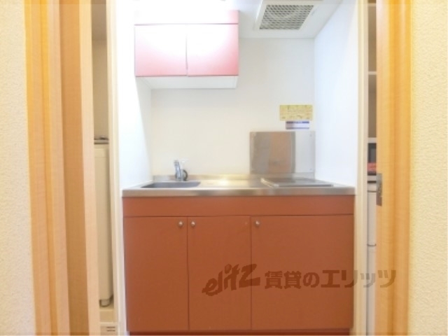 レオパレスプレズントのキッチン写真