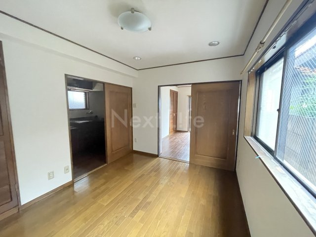 パレ・ドール町田上鶴間の居間写真