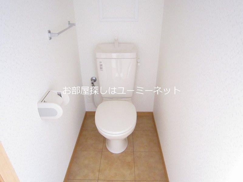 ＪＲ指宿枕崎線 谷山駅 徒歩34分 3階建 築13年のトイレ写真