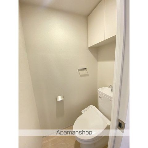 コンフォリア・リヴ千住のトイレ写真