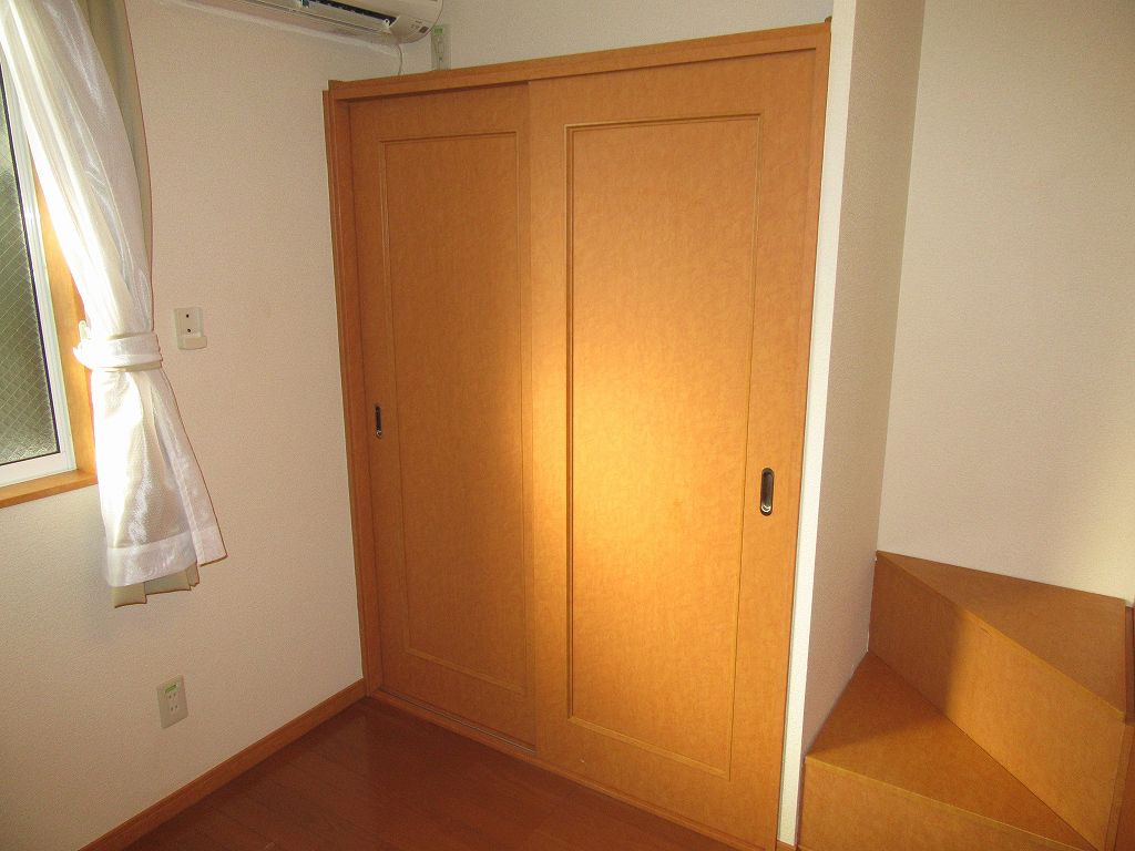 収納　※同タイプ