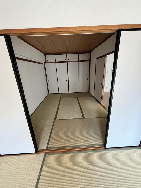 松嶌マンション西緑丘の内装写真