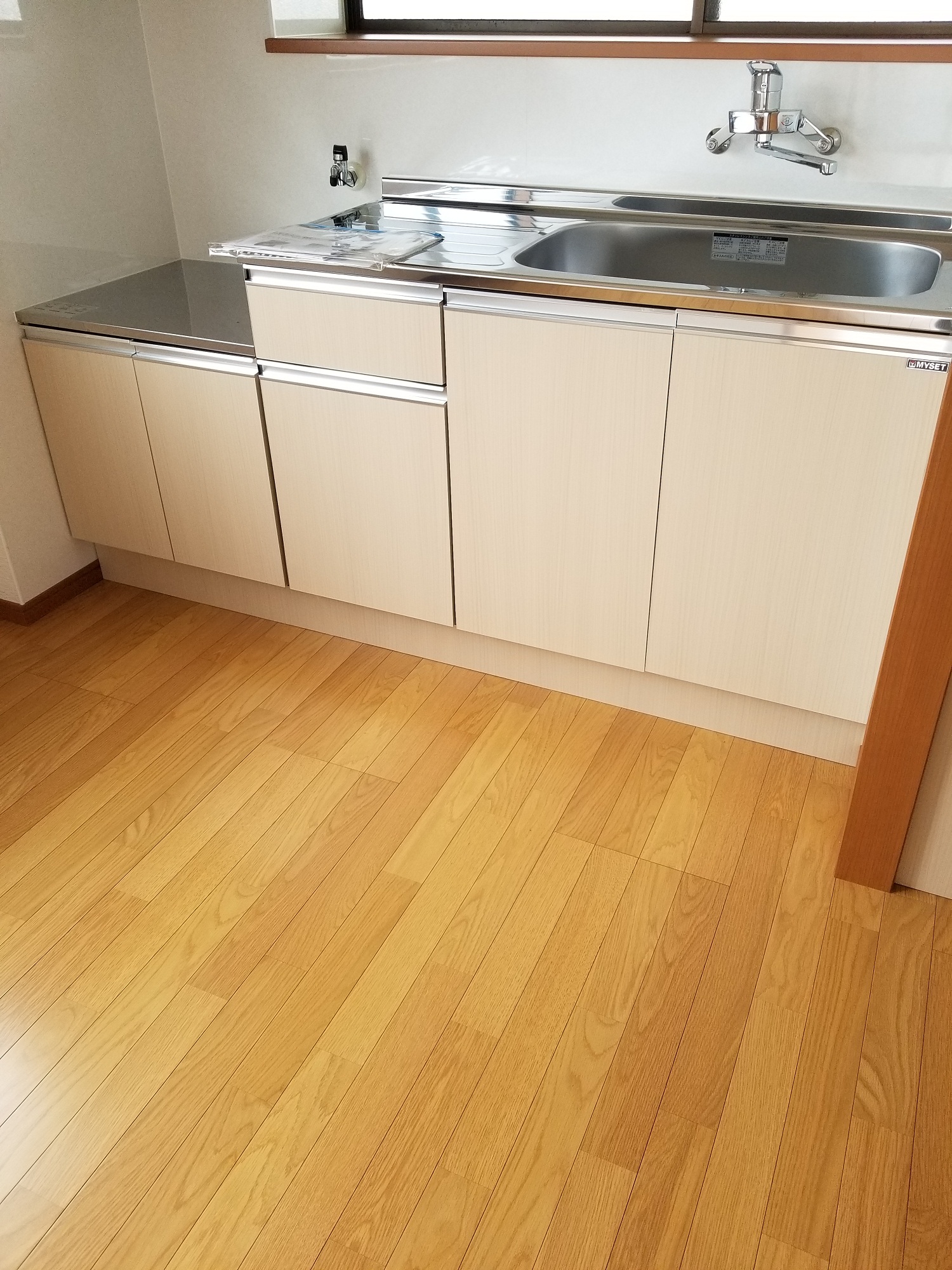 キッチン　流し台交換済です