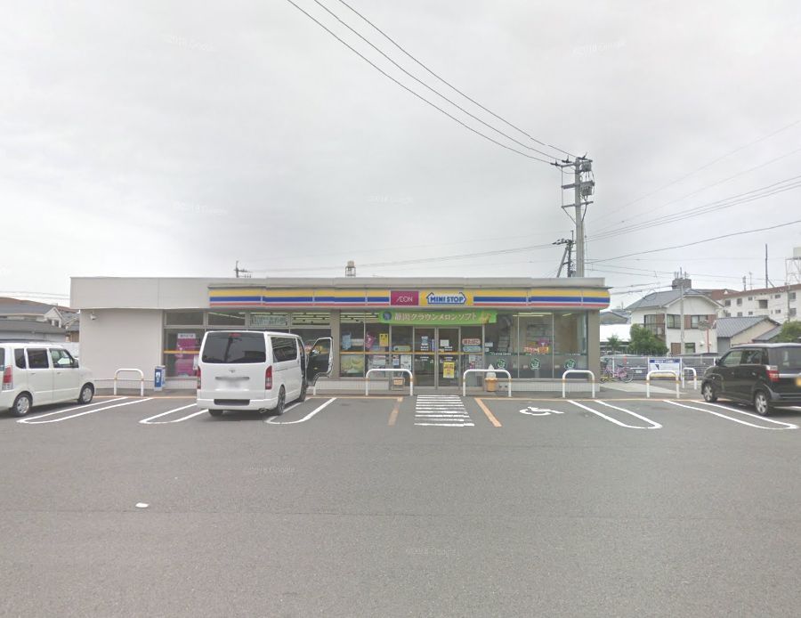 コンビニ　ミニストップ徳島末広店（コンビニ）まで630m