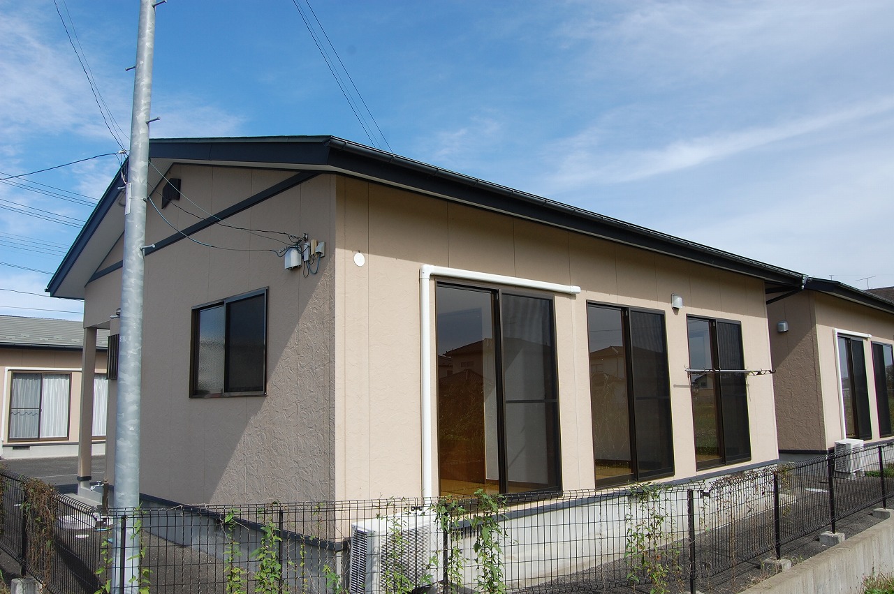 建物外観　※写真はC号室になります