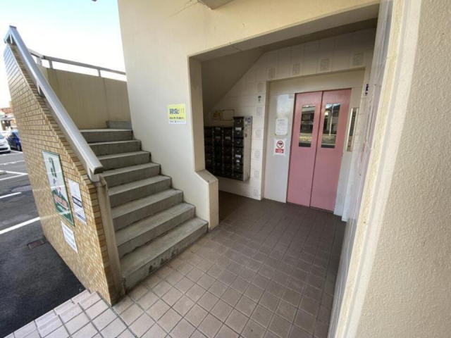 【松山市山越のマンションのその他共有部分】