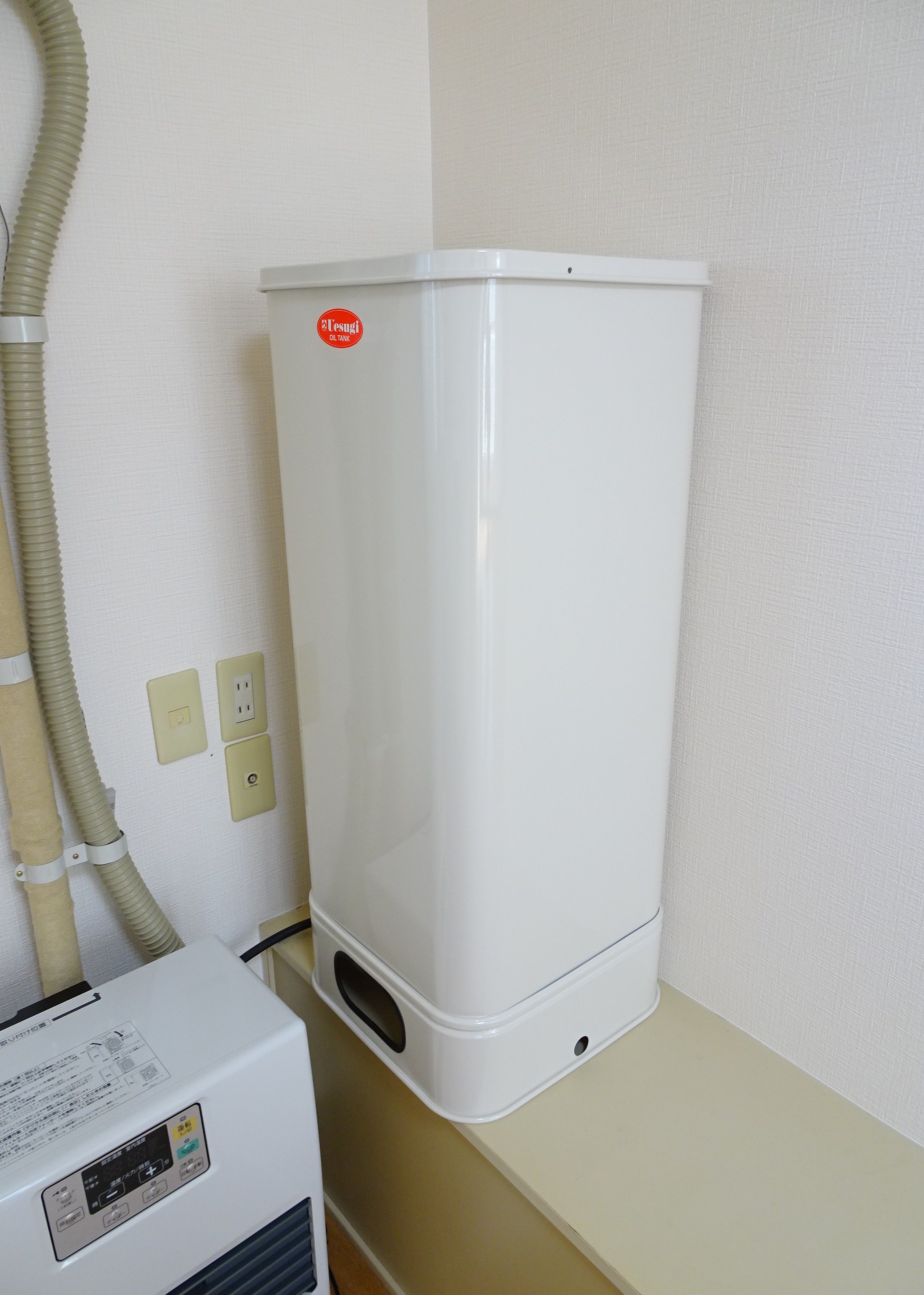 その他　灯油タンク