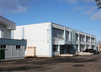 中学校　留萠市立港南中学校（中学校）まで578m