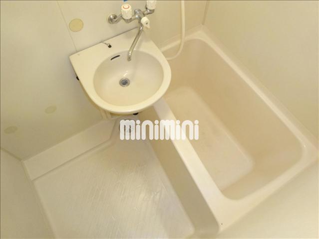 バス・シャワールーム　浴室