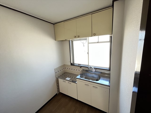 新栄プロパティ南太子堂のキッチン写真