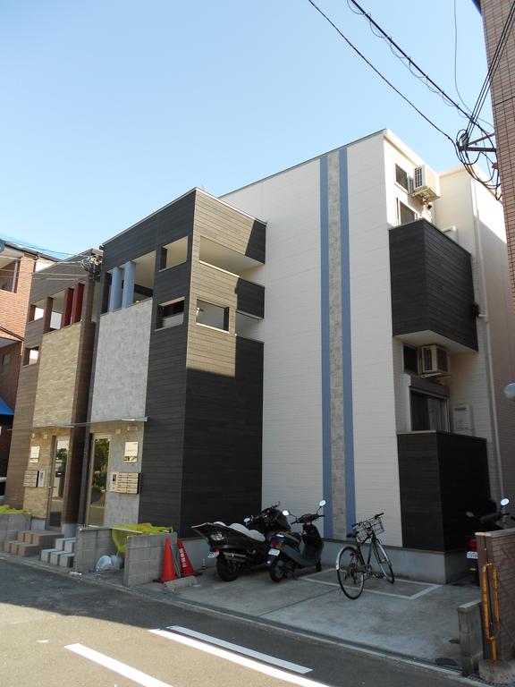 建物外観　※同タイプ・同モデルの写真を使用