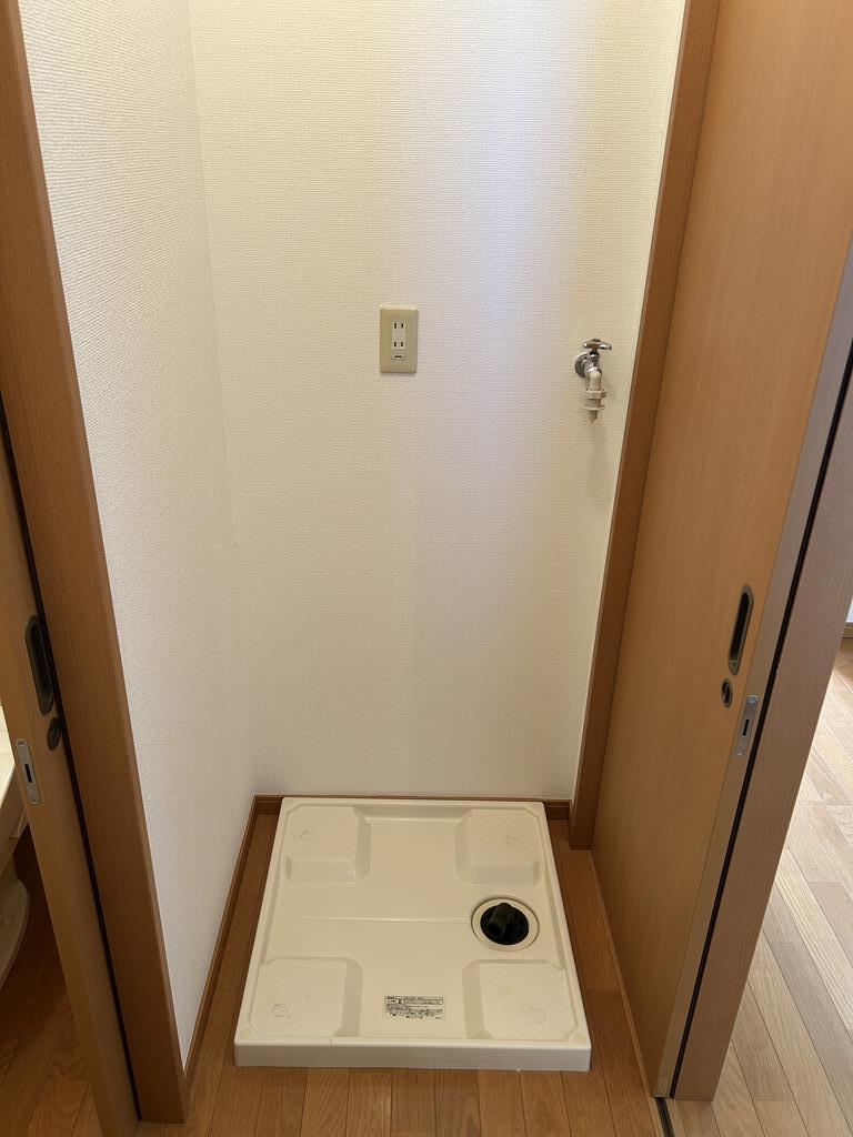 名鉄西尾線 桜町前駅 徒歩19分 2階建 築25年の内装写真